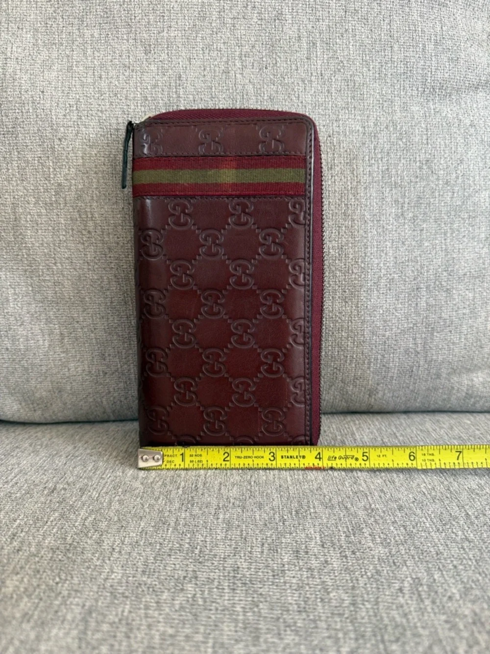Gucci Guccissima Striped Wallet - Picture 10 of 10